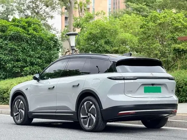 NIO ES6 2024