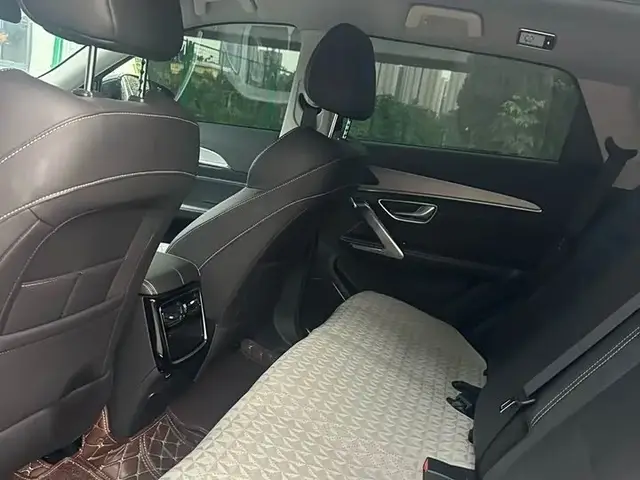 JETOUR X70 PLUS 1 2023