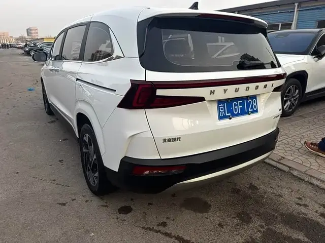 HYUNDAI CUSTO 380TGDI LUX PREMIUM 2022