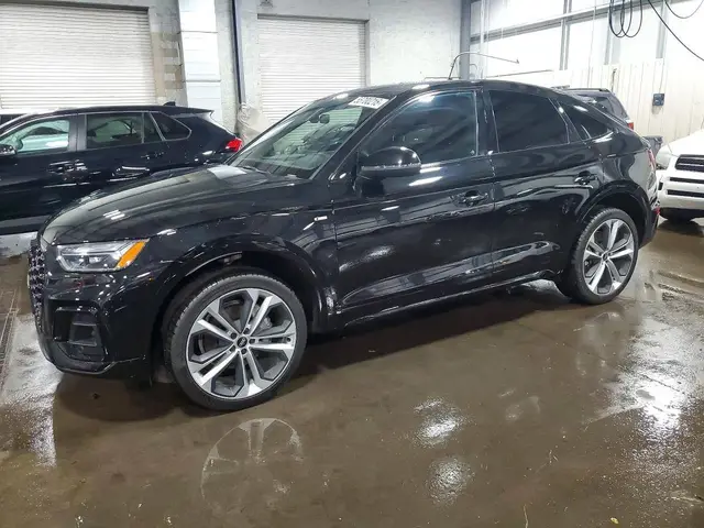 AUDI Q5 2022