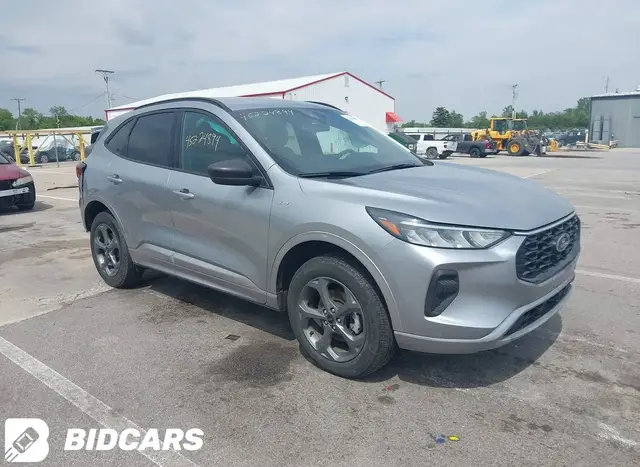 FORD ESCAPE 2024