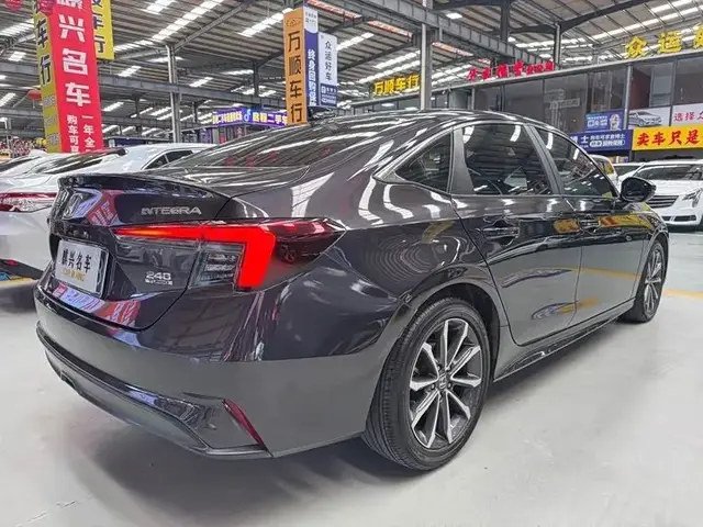 HONDA INTEGRA 240TURBO CVT SMART 2023