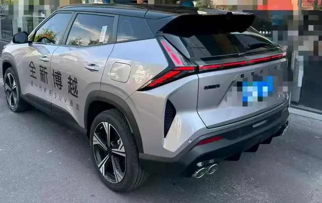 GEELY BOYUE 2025