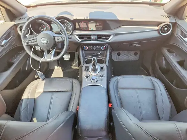 ALFA ROMEO STELVIO 2022