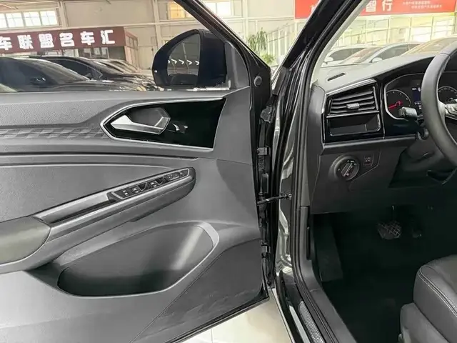 JETTA VS5 2022