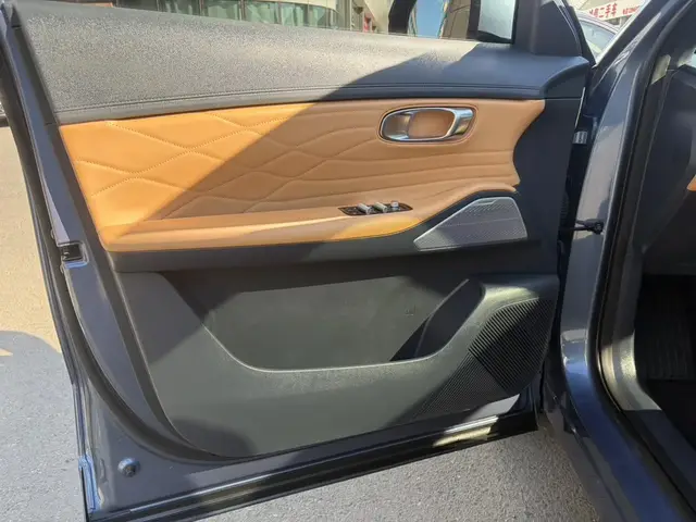 GEELY STARSHIP EM-I STARSHIP 7 EM-I 2025