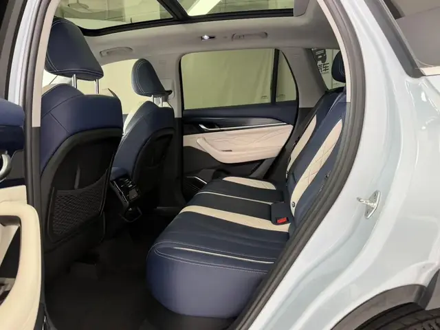 GEELY XINGYUE L 2022