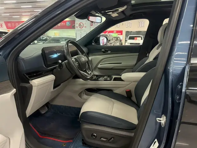 FORD EQUATOR SPORT PREMIUM 2022