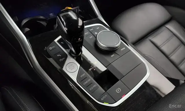 BMW 3 SERIES LUXURY 2022