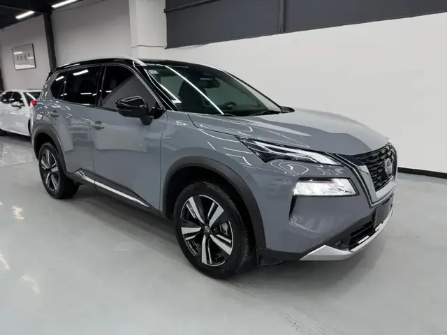 NISSAN X-TRAIL 2021
