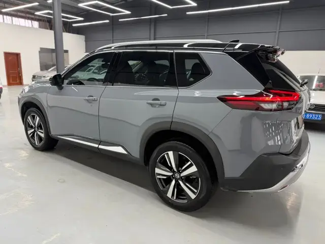 NISSAN X-TRAIL 2021