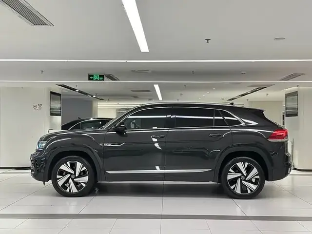 VOLKSWAGEN TERAMONT X 2022