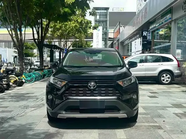 TOYOTA RAV4 2022