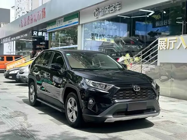 TOYOTA RAV4 2022