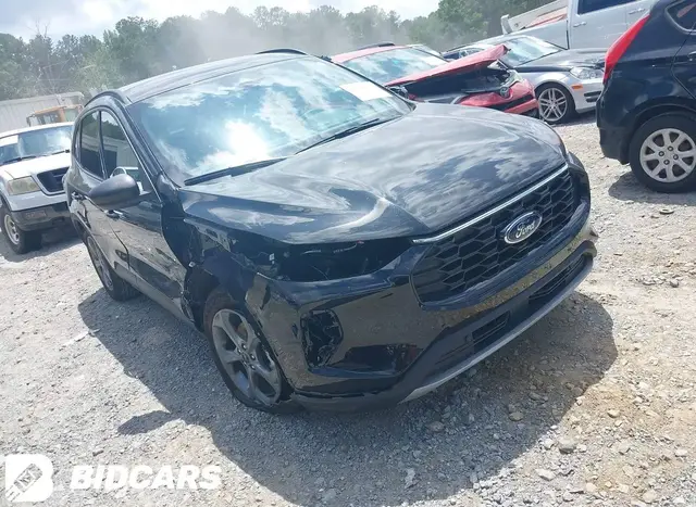FORD ESCAPE 2024