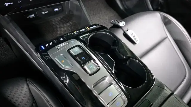 HYUNDAI TUCSON PREMIUM 2022
