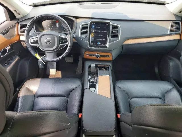 VOLVO XC90 2022