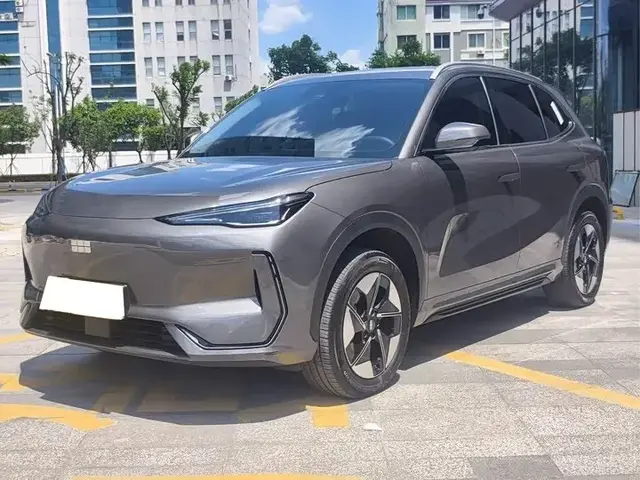 GEELY E5 2026