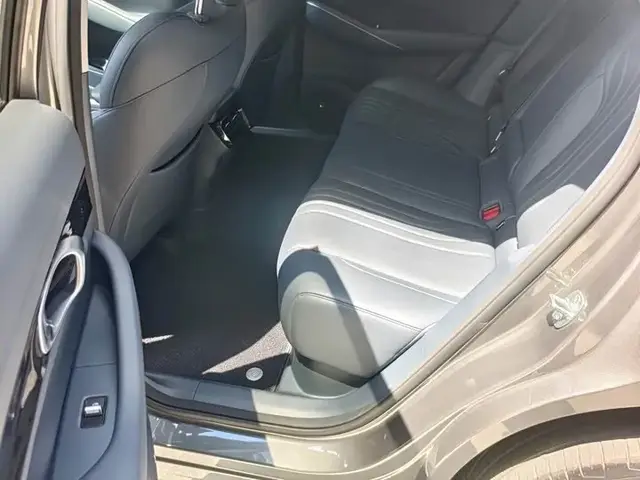 GEELY E5 2026