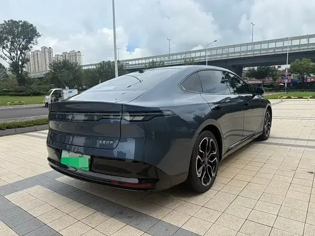 NISSAN N7 2025