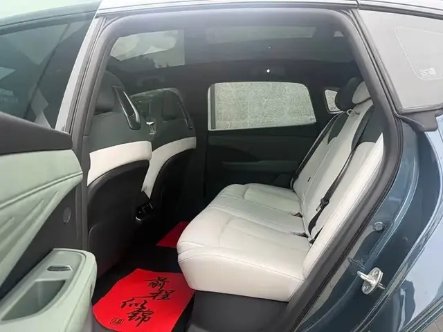 NISSAN N7 2025