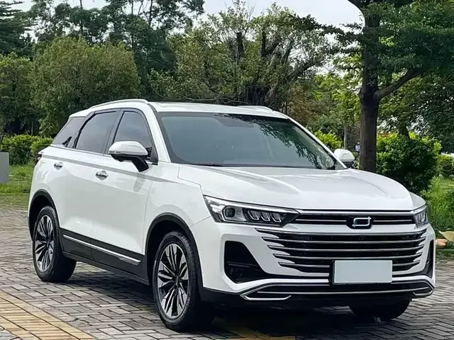 BESTUNE T77 LUXURY 2023