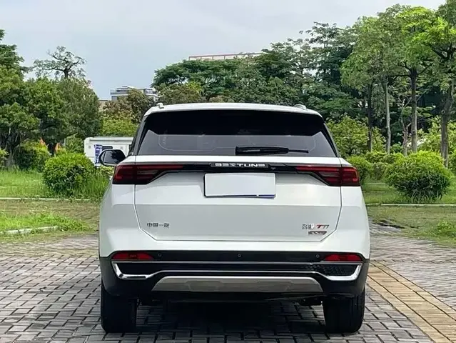 BESTUNE T77 LUXURY 2023