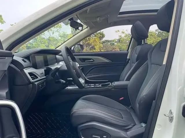 BESTUNE T77 LUXURY 2023