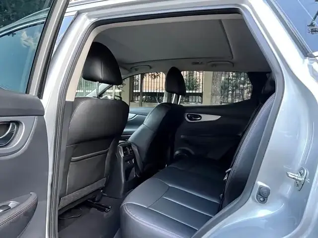 NISSAN QASHQAI LUXURY 2023