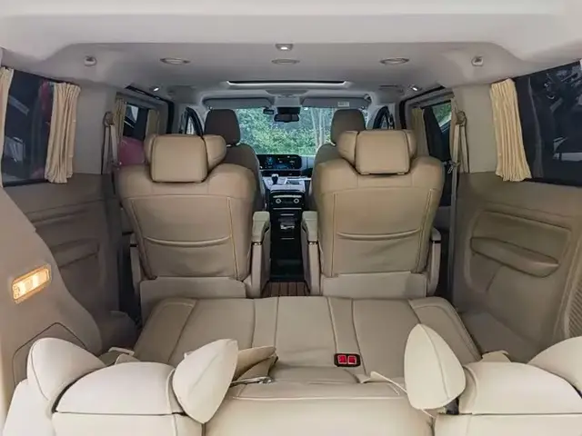 FORD TOURNEO LUXURY 2023