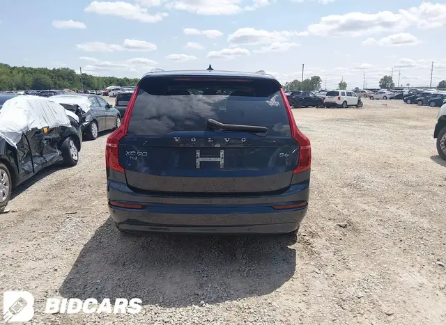 VOLVO XC90 2022