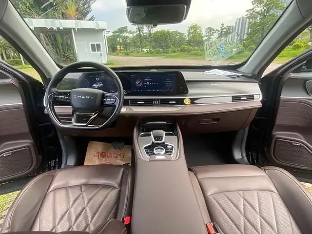 CHERY TIGGO 8 PRO 2024