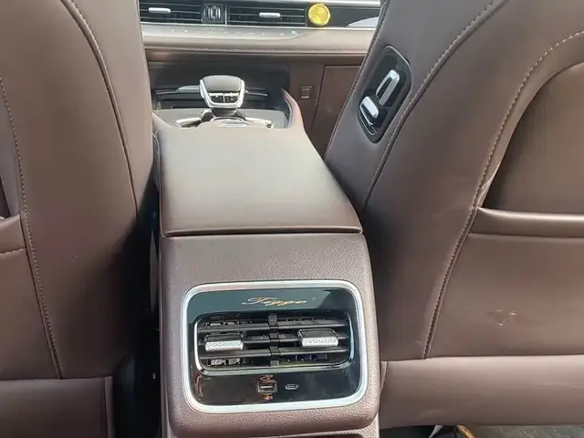 CHERY TIGGO 8 PRO 2024