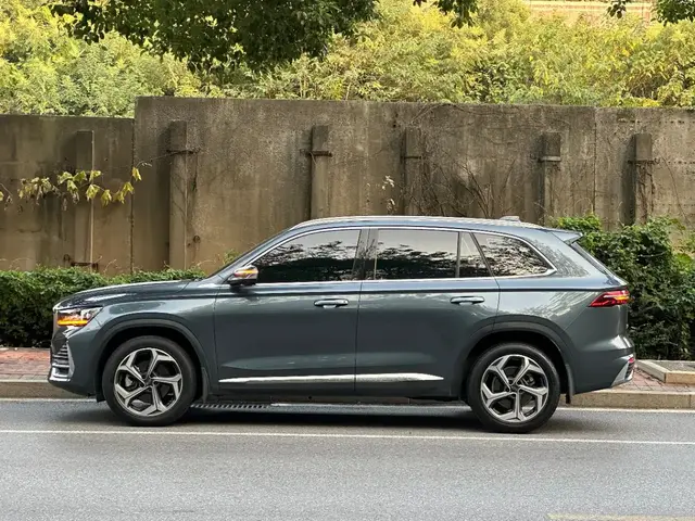 GEELY XINGYUE L PREMIUM 2021