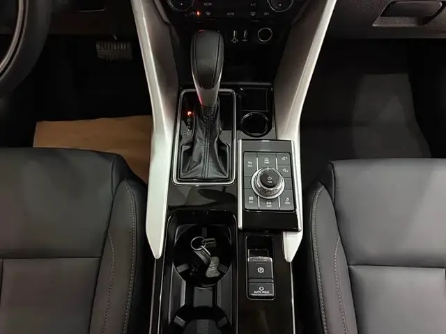 MITSUBISHI ECLIPSE CROSS 2022