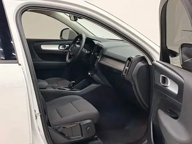 VOLVO XC40 T4 AWD SMART 2022
