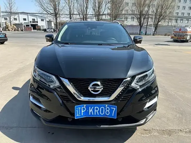 NISSAN QASHQAI LUXURY 2021