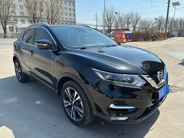 NISSAN QASHQAI LUXURY 2021