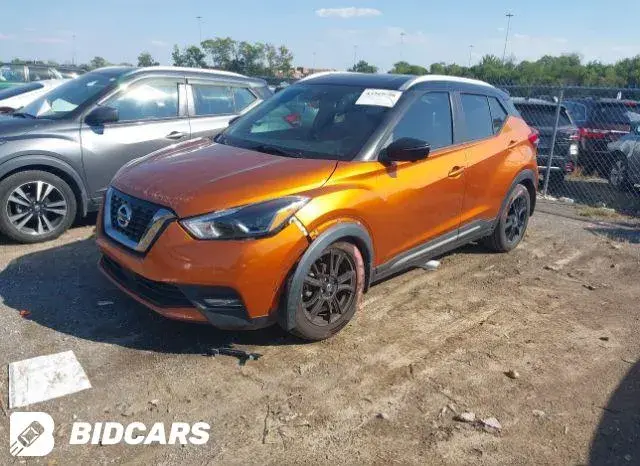 NISSAN KICKS 2020