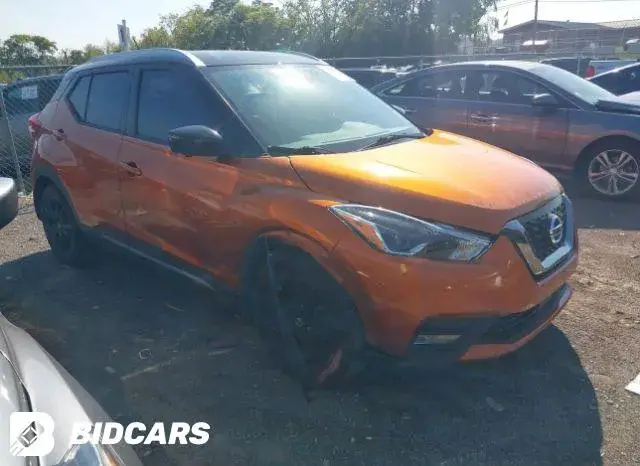 NISSAN KICKS 2020