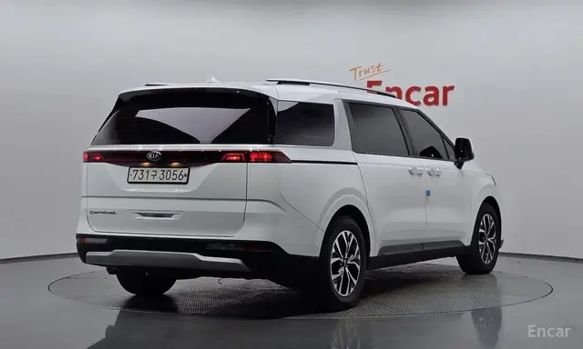 KIA CARNIVAL 4TH 11-SEATER PRESTIGE 2021