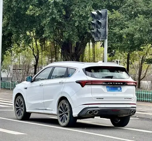 JETOUR X70 PLUS 1 2022