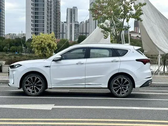 JETOUR X70 PLUS 1 2022