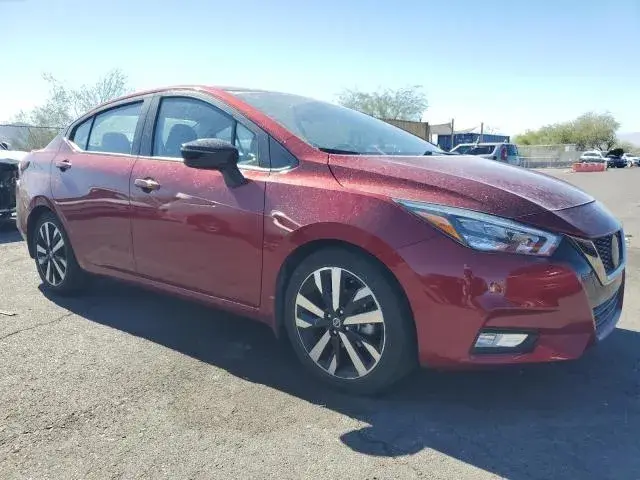 NISSAN VERSA 2021