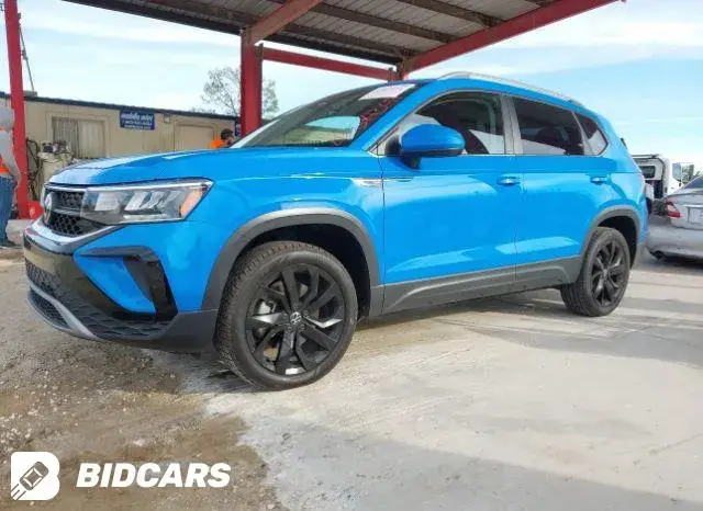 VOLKSWAGEN TAOS 2021