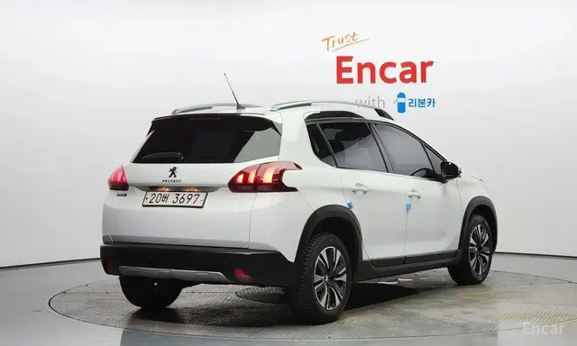 PEUGEOT 1 2008 1 2019