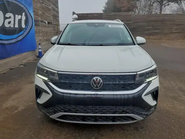 VOLKSWAGEN TAOS 2022