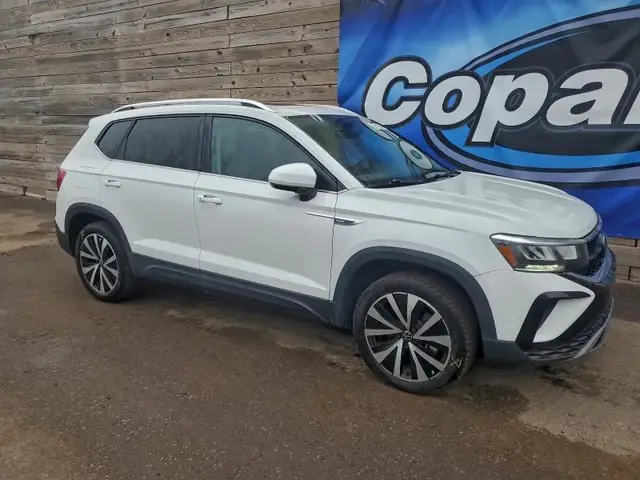 VOLKSWAGEN TAOS 2022