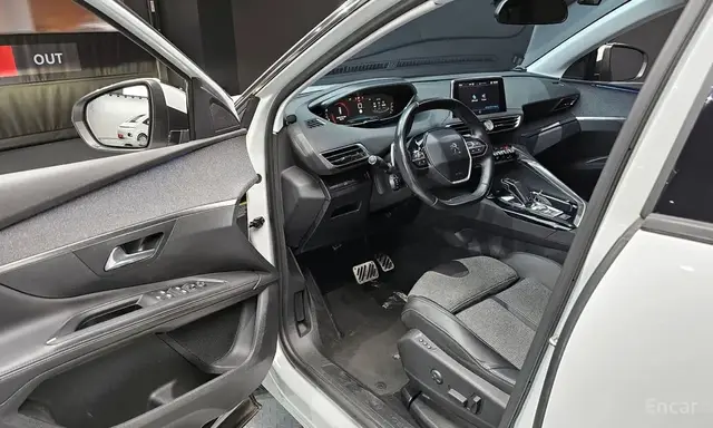 PEUGEOT 5008 2ND 1 2018