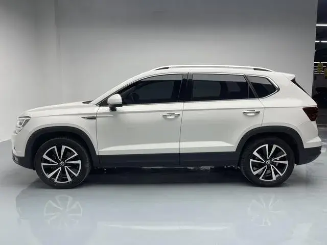 VOLKSWAGEN THARU 280TSI 2WD LUXURY 2021